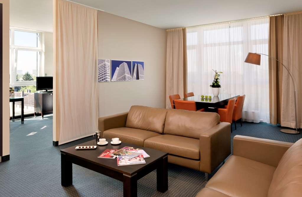 Flemings Conference Hotel Frankfurt Frankfurt am Main Room photo